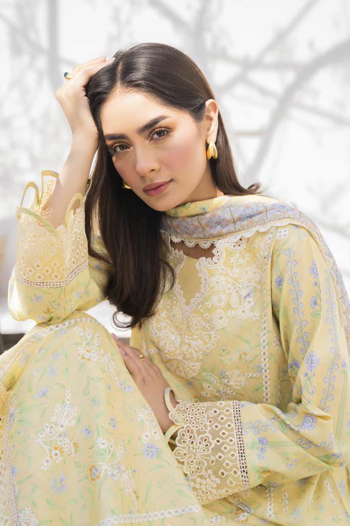 03-Piece Printed Lawn Suit - Ready To Wear
