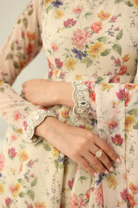 03-Piece Lawn Suit - Ready To Wear