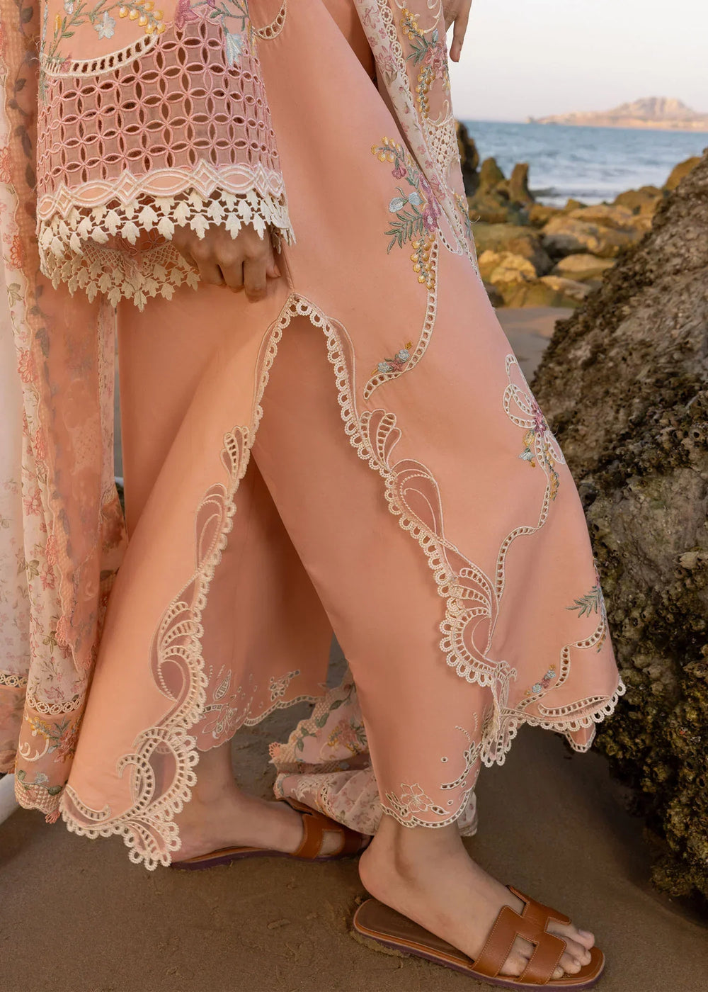 03-Piece Lawn Suit With Embroidery - Ready To Wear