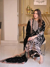 03-Piece Lawn Suit With Chiffon Dupatta - Ready To Wear