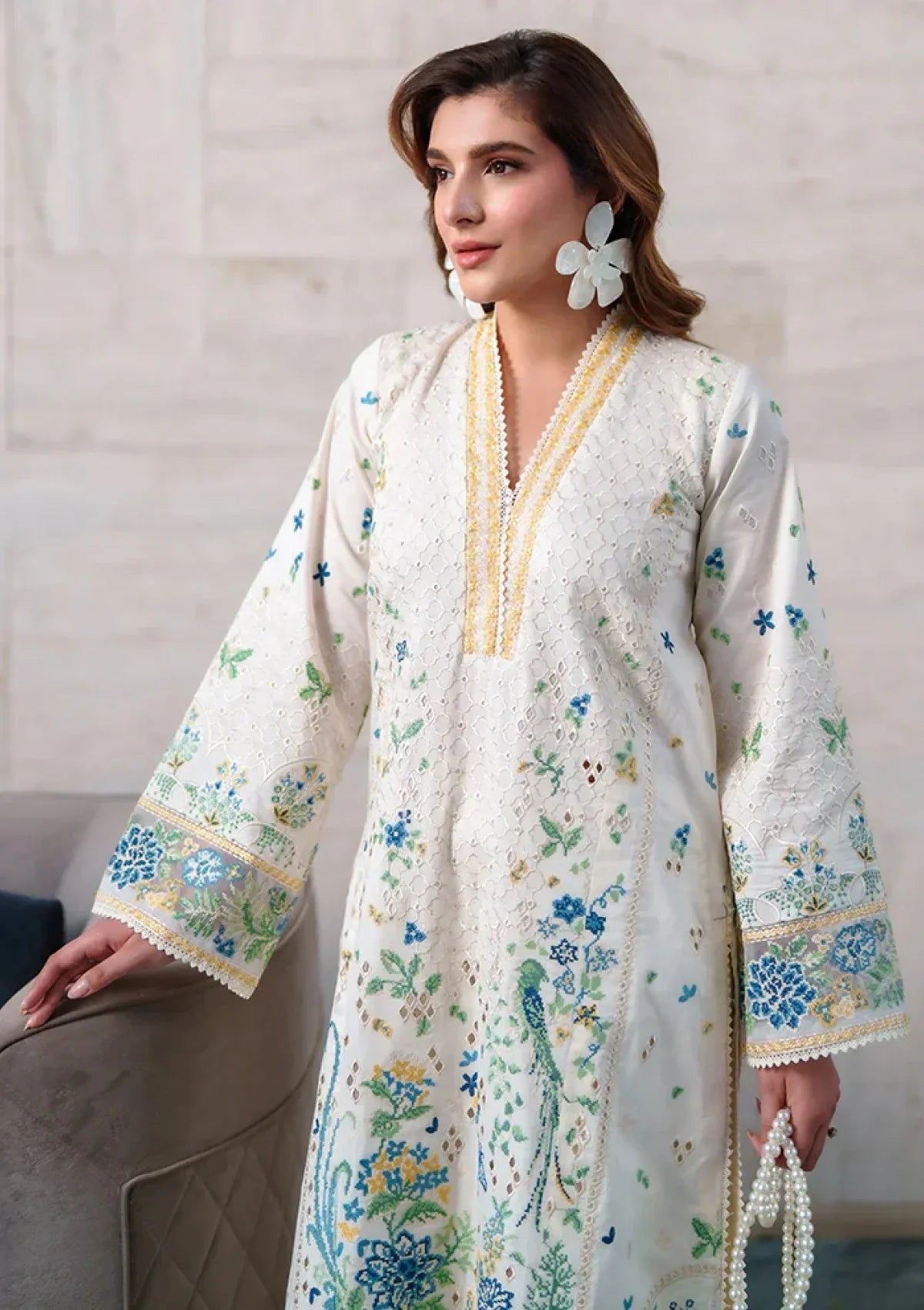03-Pece Embroidered Lawn Suit With Silk Dupatta | Ready To Wear