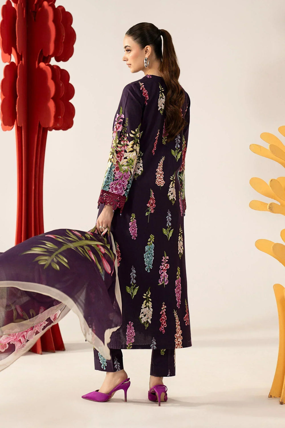 03-Piece Printed Lawn Suit With Chiffon Dupatta | Ready To Wear