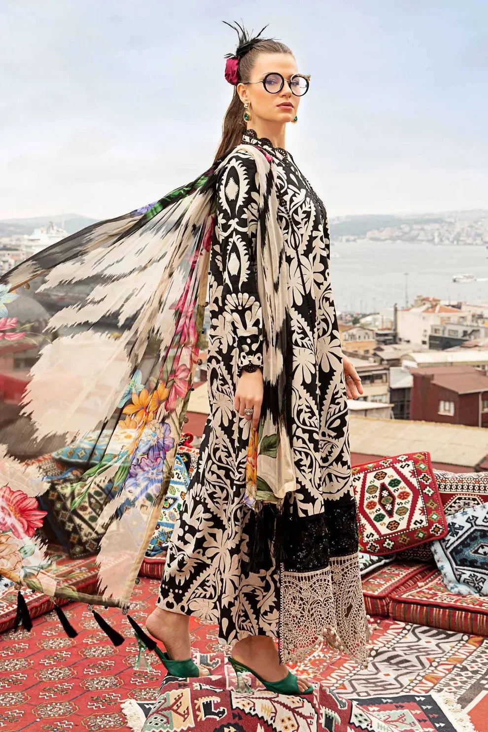 03-Piece Printed Lawn Suit - Ready To Wear