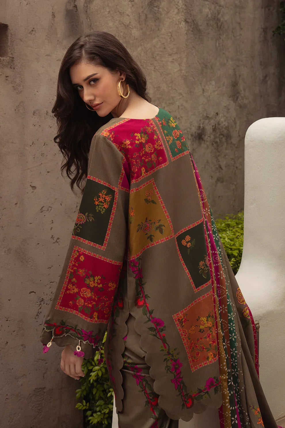 03-Piece Printed Lawn Suit - Ready To Wear
