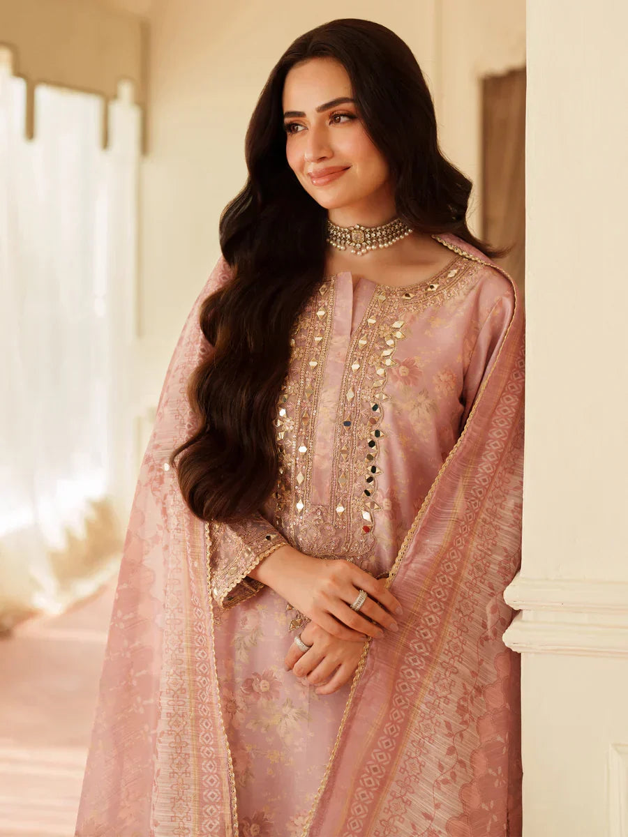 03-Piece Lawn Suit With Embroidery - Ready To Wear