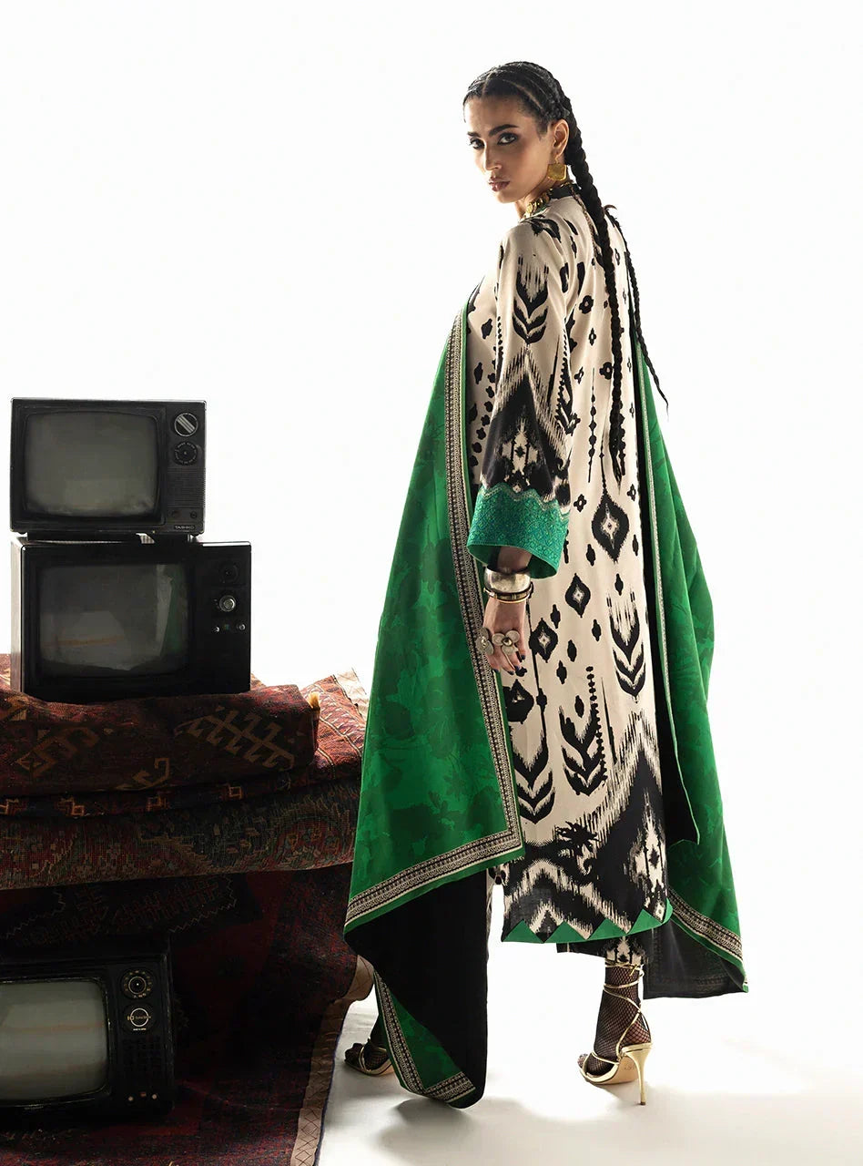 03-Piece Embroidered Print Lawn With Embroidered Chiffon Dupatta - Ready To Wear