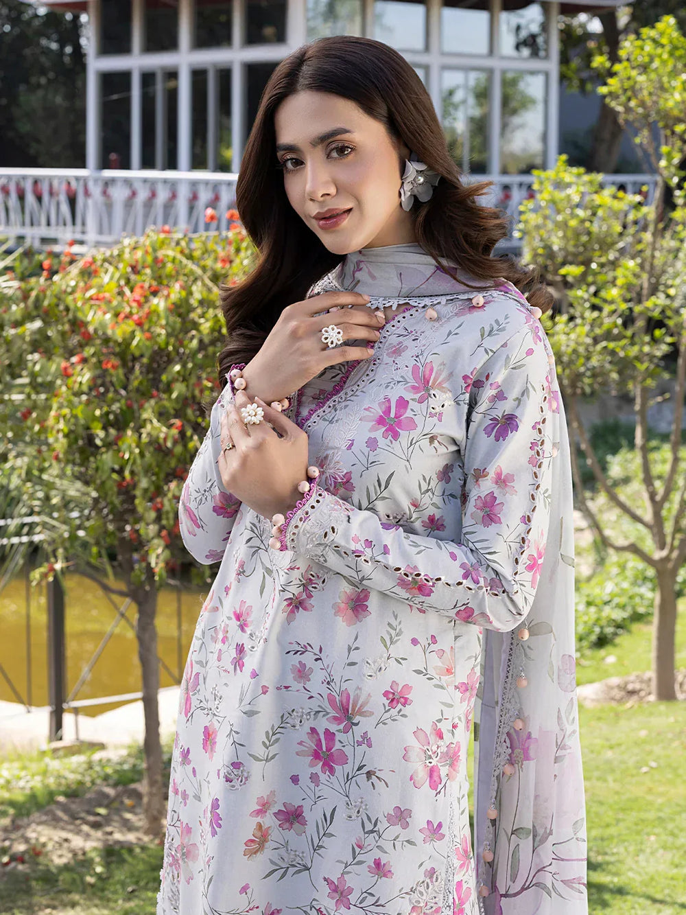 03-Piece Printed Lawn Suit - Ready To Wear