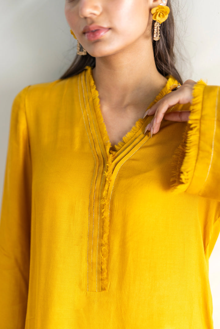 NORA - YELLOW KURTA SET