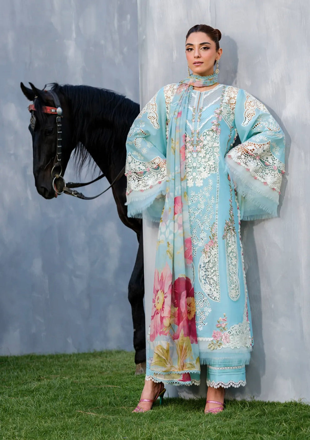 PREMIUM LUXURY LAWN Ready To Wear 3PCS SUIT SKY BLISS